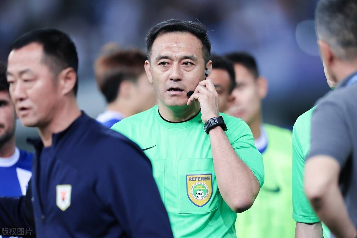 多支球队有意勒沃库森中卫塔　勒沃库森后卫塔吸引了多家俱乐部的注意，他的合同中有1800万欧元的解约条款。